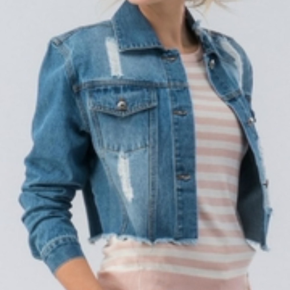 Love Tree Cropped raw hem denim jacket